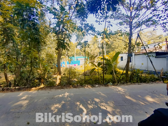 জমি বিক্রয় করা হবে